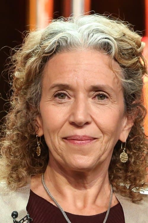 A portrait of Sharon Grimberg