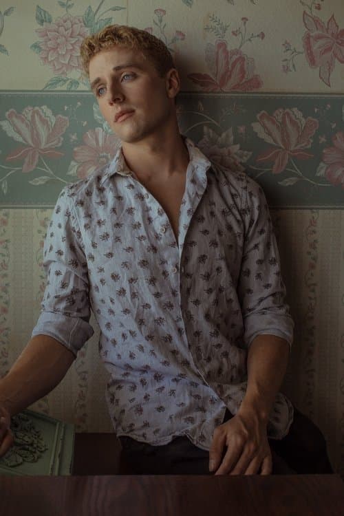 Shayne Pax photo