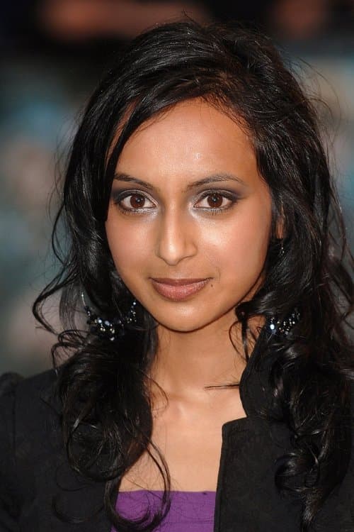 Shefali Chowdhury photo