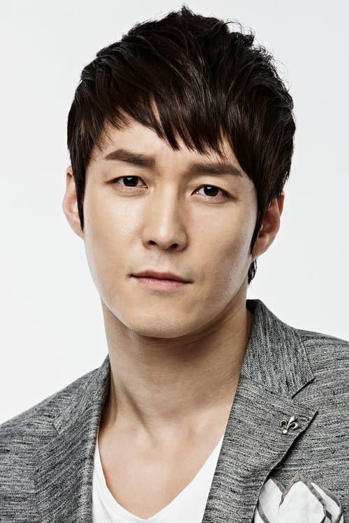 Shim Hyung-tak photo