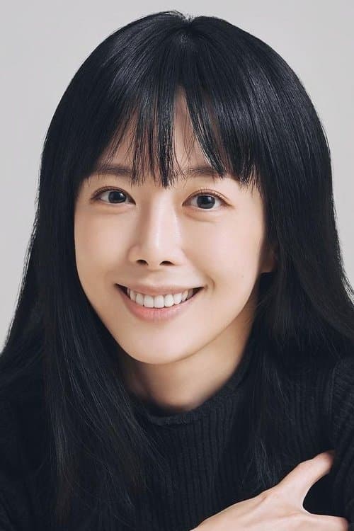 Shin Ji-soo photo