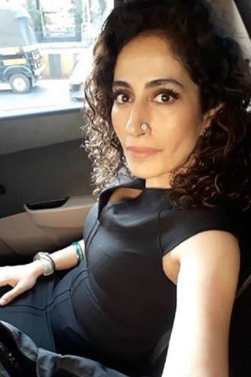 Shradha Kaul photo