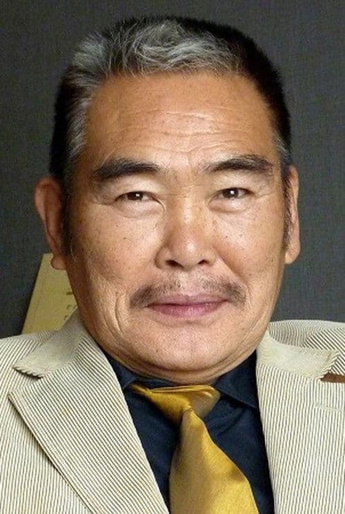 Shunsuke Kariya photo