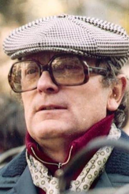 A portrait of Siegfried Hartmann