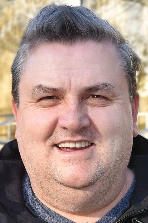 Simon Delaney photo