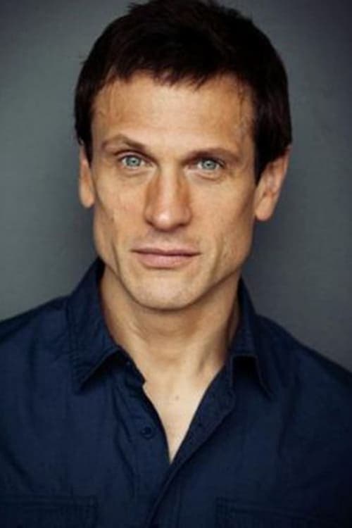 Simon Merrells photo