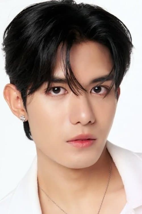Siraphop Manithikhun photo