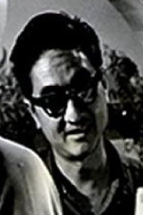 A portrait of Sit Kwan