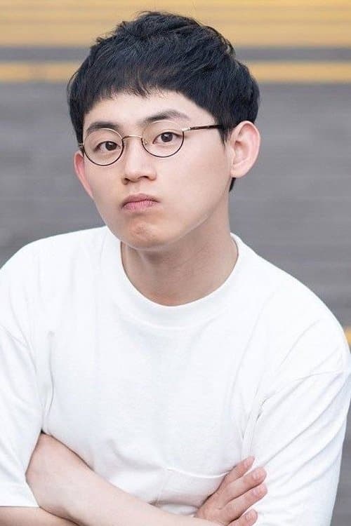 Son Yong-beom photo