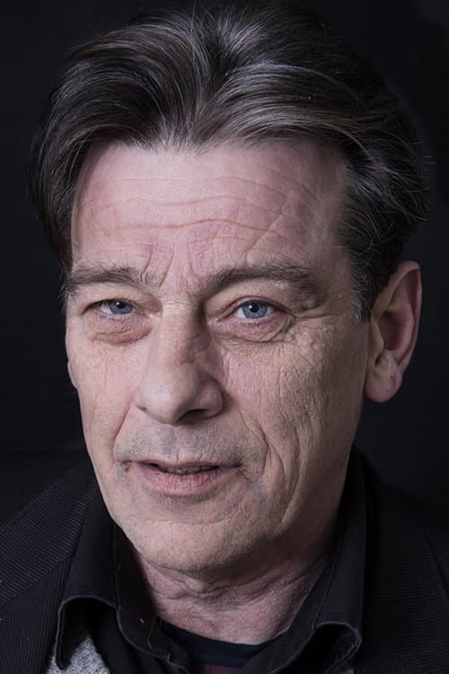 A portrait of Stephan Apelgren