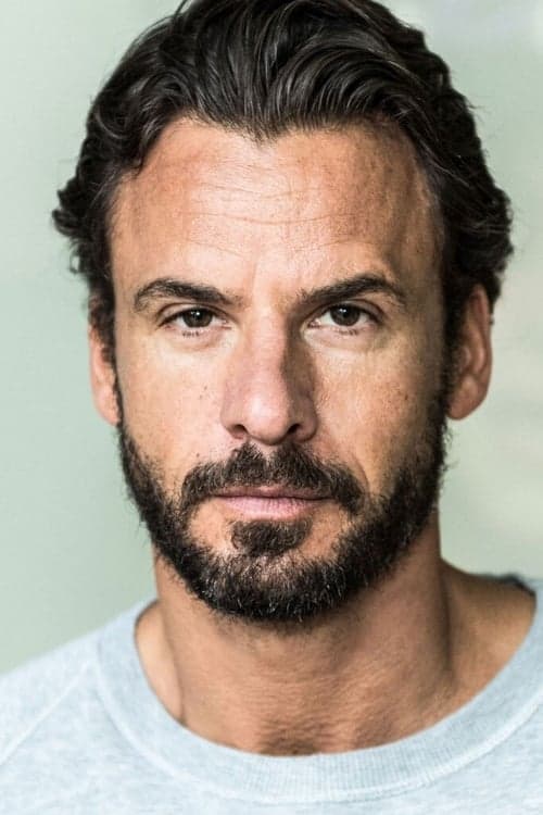 Stephan Luca photo