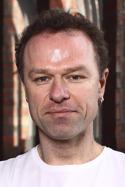 Stephen Elliott photo