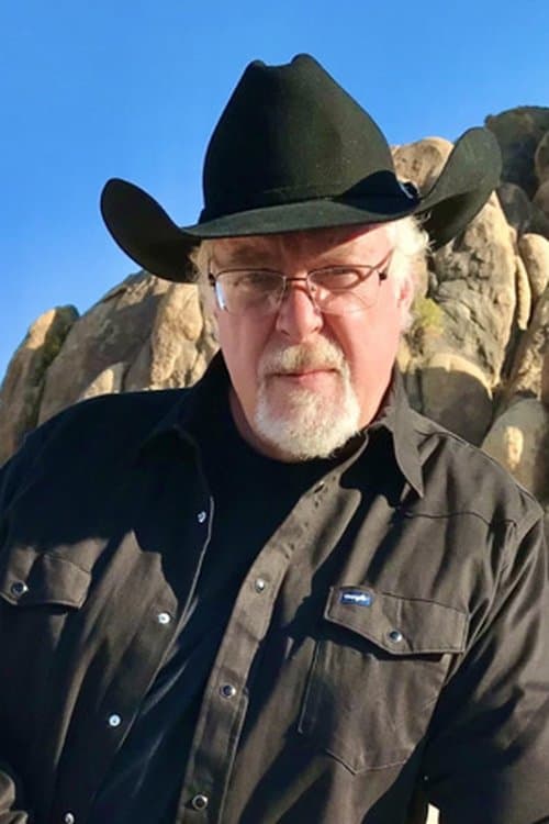 A portrait of Steve Latshaw