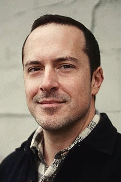 A portrait of Steven Feinartz