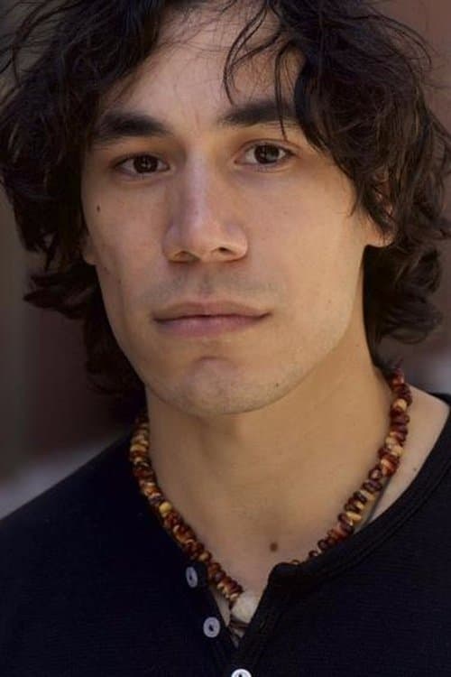Steven Flores photo