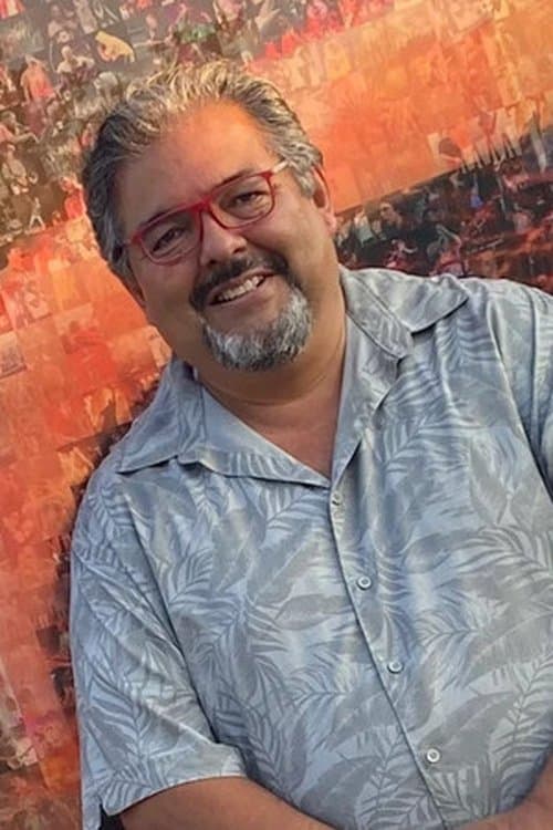 A portrait of Steven Vasquez