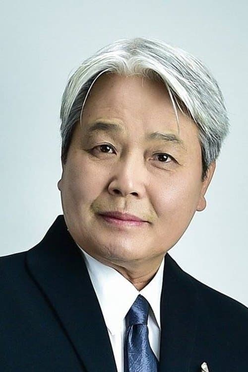 Sun Dong-hyuk photo