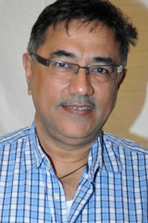 A portrait of Suneel Darshan