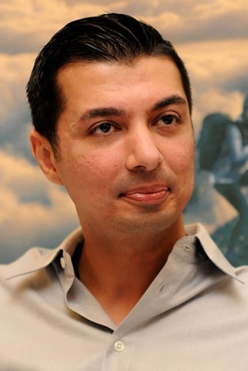 A portrait of Sunil Soraya