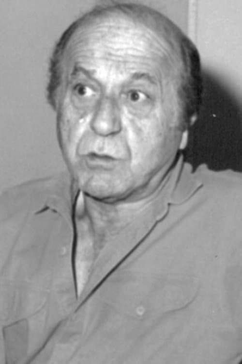 A portrait of Syamak Yasami
