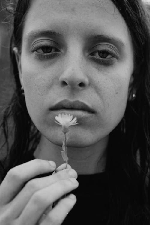Sydney Hirsch photo