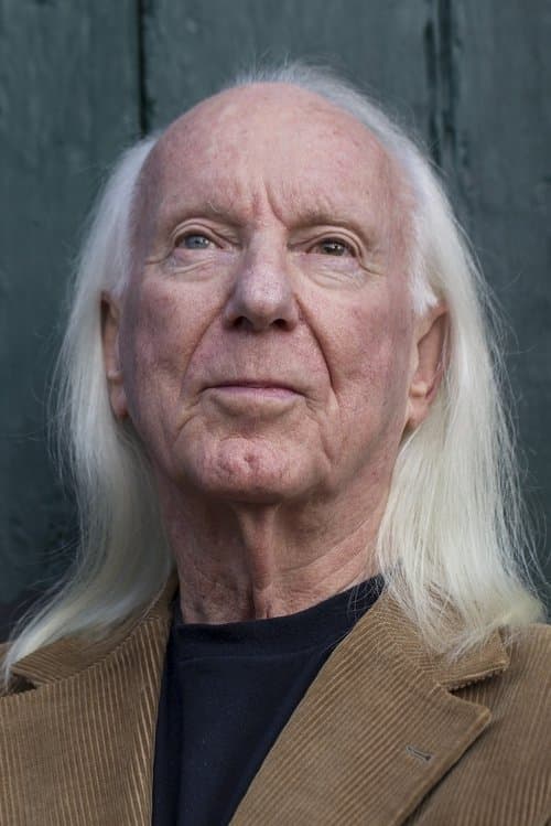 A portrait of Sylvio Back