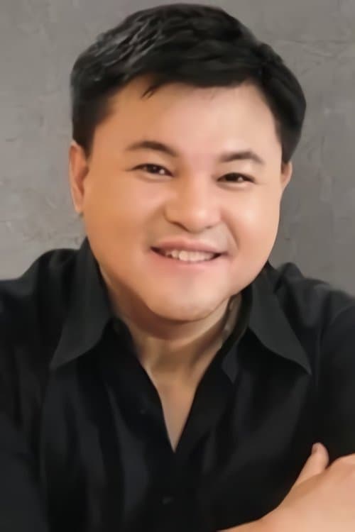 A portrait of Takonkiet Viravan