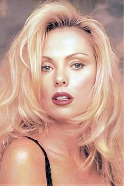 Tamara Landry photo