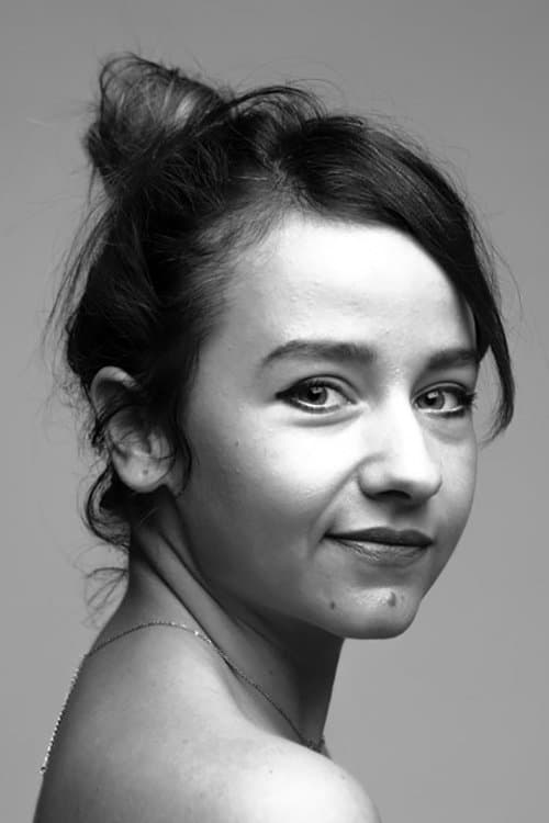 Tara Manić photo
