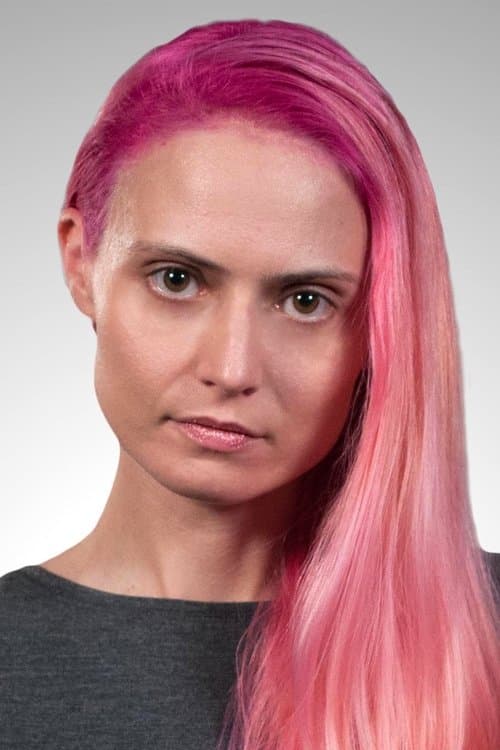A portrait of Tati Elsher