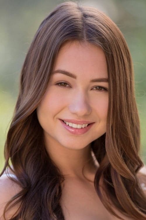 Taylor Sands photo