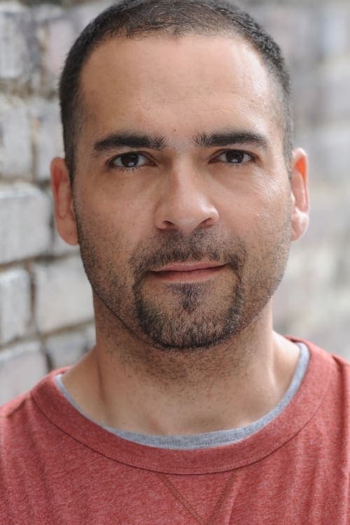 Teddy Cañez photo