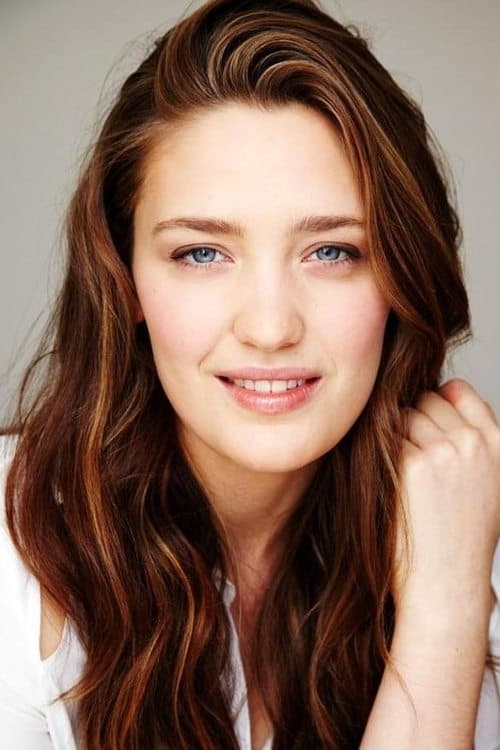 Tess Haubrich photo