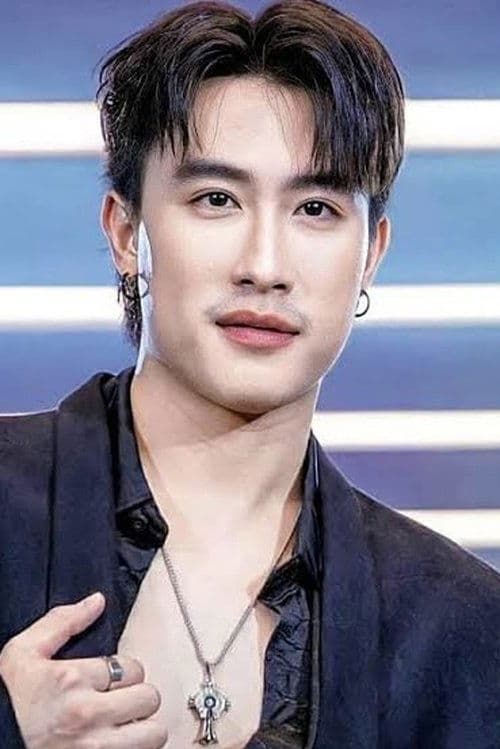 Thanadon Siriwaew photo