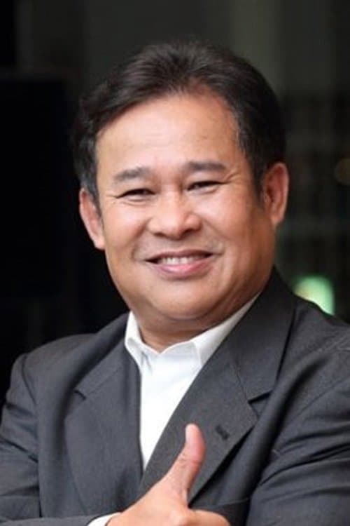 Thanya Phowichit photo