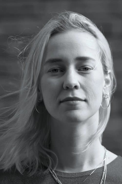 A portrait of Thea Hvistendahl