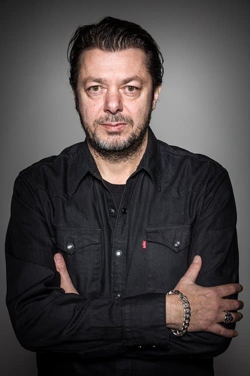A portrait of Thomas Arslan