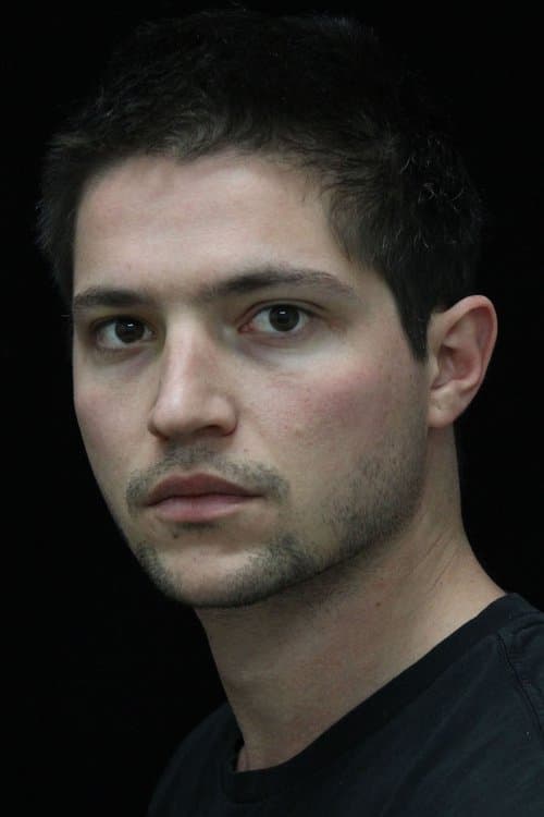 Thomas McDonell photo