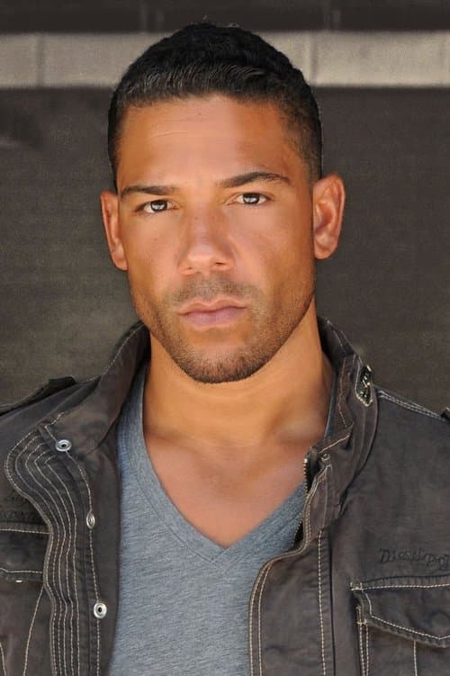 Tiago Roberts photo