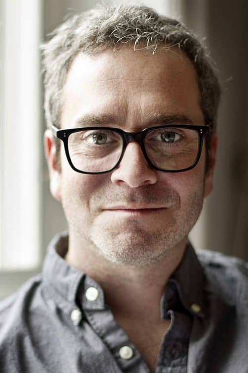 A portrait of Tim Sutton