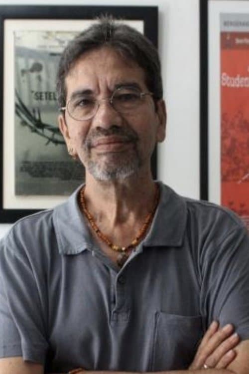 Tino Saroengallo photo
