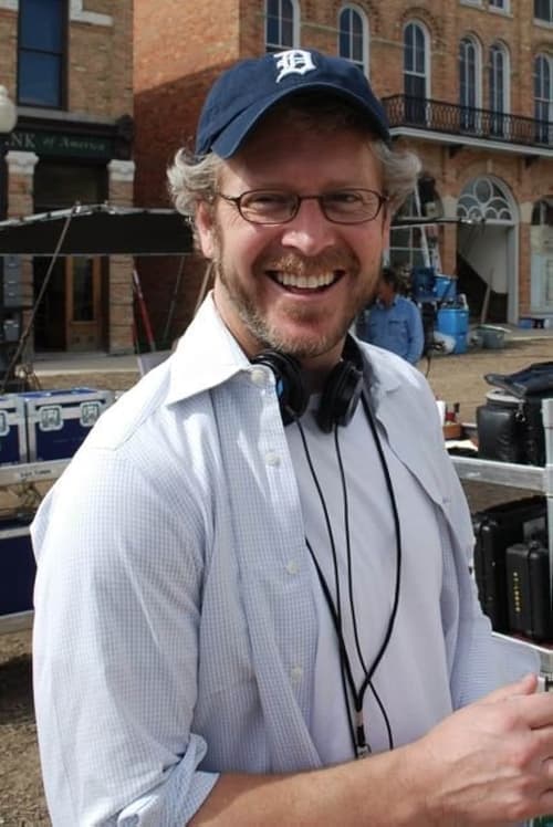 A portrait of Tom Hines