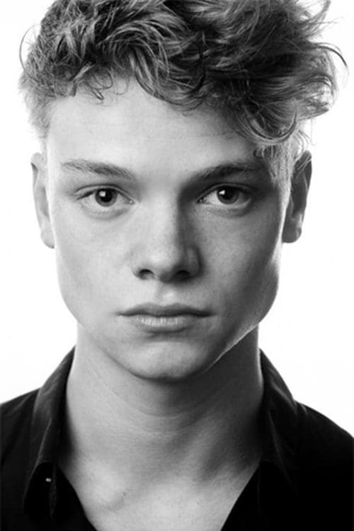 Tom Rhys Harries photo
