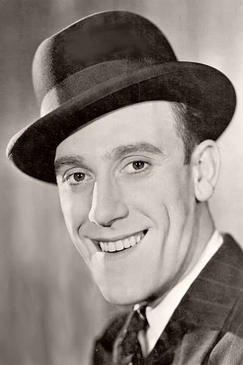 Tommy Trinder photo