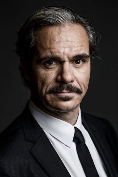Tony Dalton photo