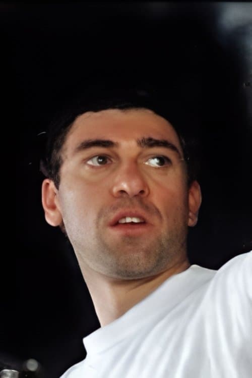 A portrait of Tony Vitale