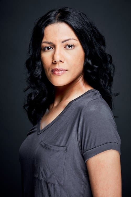 Tracey-Lee Oliver photo