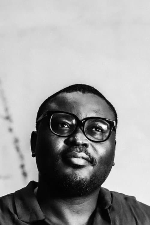 A portrait of Tunde Apalowo