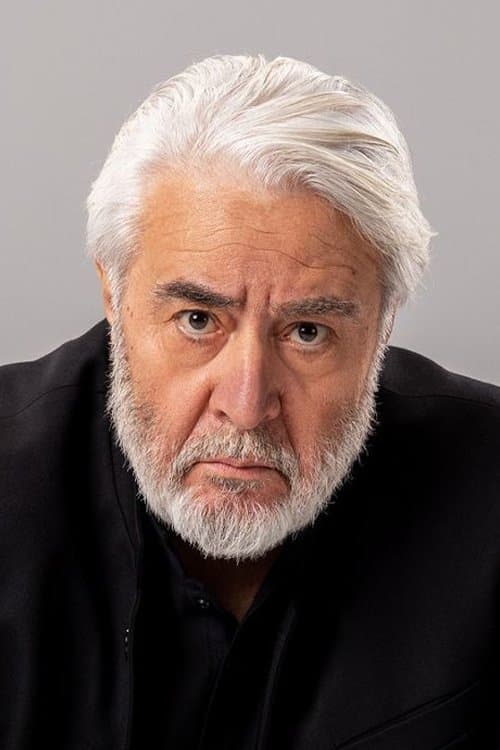Uğur Yücel photo