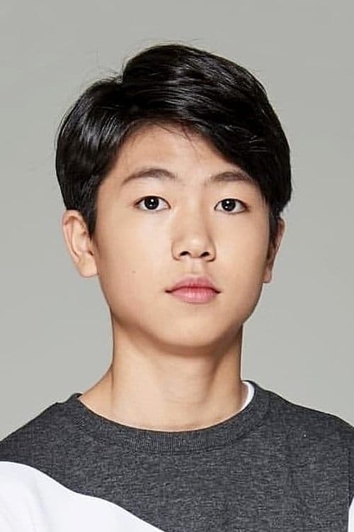 Uhm Ji-sung photo